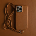 Brown / iPhone 16 Pro Max
