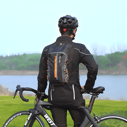 HydroRide | Multifunctional Hydration Pack with 10L Capacity | Lightweight Design for Outdoor Adventures 3