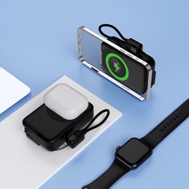 Innovative Portable Wireless Charging Unit with MagSafe Technology | Compact Design for Effortless Charging 3