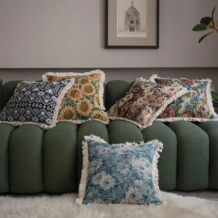 Black and White Jacquard Cushion Cover with Tassels – image 7