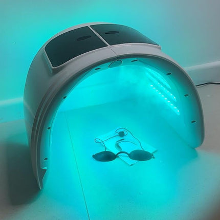 Red Light Therapy Device, LED Light Therapy for Face with Spray – image 10