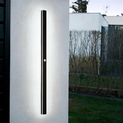 Modern Outdoor Wall Light with Linear LED Design, Exterior Light Fixture for Garden and Corridor – image 6