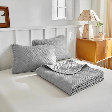Lightweight Bedding Sets | Double-Sided Bedspread Set for Summer Comfort | Breathable Soft Fabric for Queen Beds 3