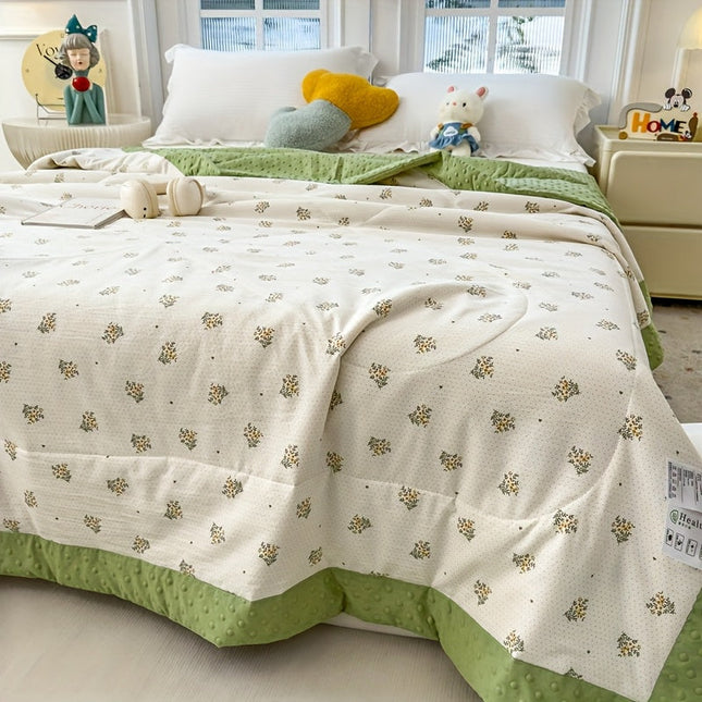 Lightweight Floral Quilt | Breathable Summer Comfort with Elegant Design | Refreshing Bedspread for a Cozy Sleep 1
