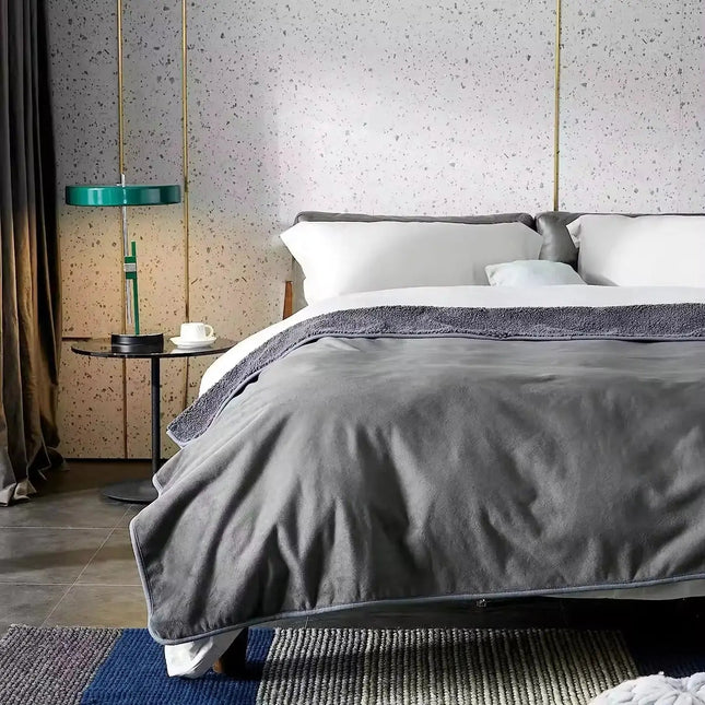 Waterproof Blanket for Bed, Fuzzy Ultra Soft Blanket for Couples