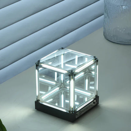 InfinityCube™ LED Ambient Light with Infinite Reflection | Cordless & Rechargeable Decorative Lighting for Modern Interiors
