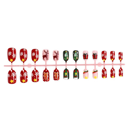 Festive Nails with Christmas Nail Designs, 24 Pieces – image 5