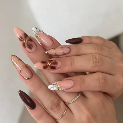 Christmas Nails, Festive Nails with Reindeer and Peppermint – image 10