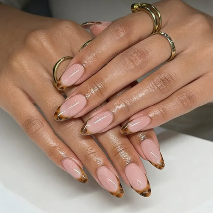 Christmas Nails, Festive Nails with Reindeer and Peppermint – image 20