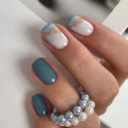 Reusable Press On Nails for Christmas, Peel and Press Winter Nail Art – image 17