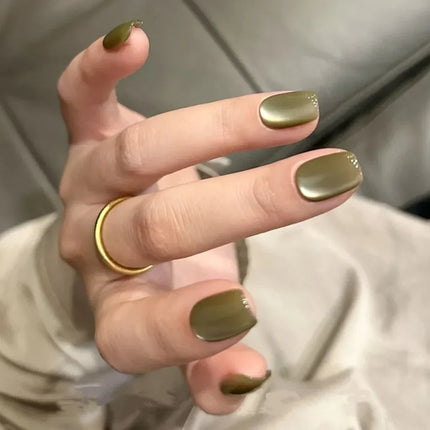 Reusable Press On Nails for Christmas, Peel and Press Winter Nail Art – image 23