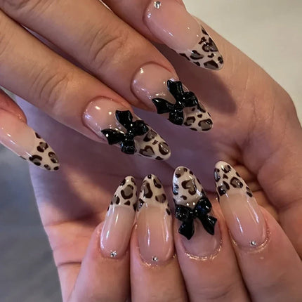 Reusable Press On Nails for Christmas, Festive Nails with Reindeer and Candy Canes – image 34