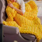 Yellow / 0.00220462 lbs
