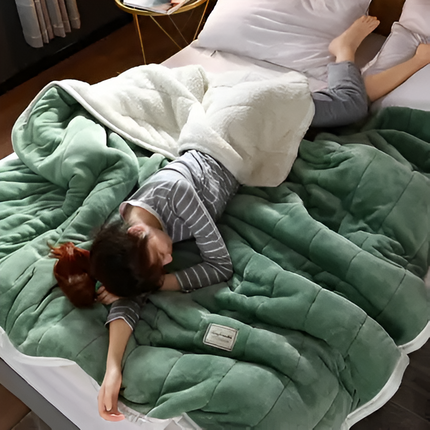 Luxe Fleece Blanket | Super Soft Warm Blanket with Elegant Design | Perfect for Cozy Nights 2