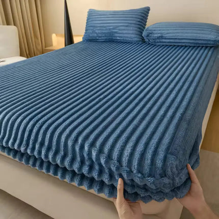 Luxurious Faux Fur Bed Sheet | Deep Pocket Design for Ultimate Comfort 7