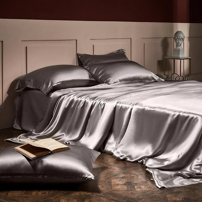 Luxurious Silk Bedding Set | Hypoallergenic Duvet Covers for Skin & Hair Care 0