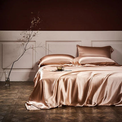 Luxurious Silk Bedding Set | Hypoallergenic Duvet Covers for Skin & Hair Care 4