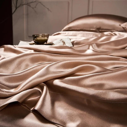 Luxurious Silk Bedding Set | Hypoallergenic Duvet Covers for Skin & Hair Care 7