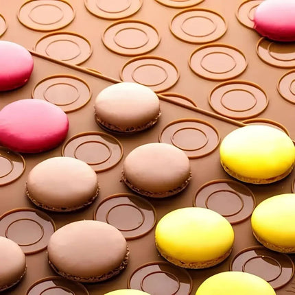Silicone Baking Mat for Macarons, Reusable Baking Mat with Macaron Template