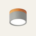 Gray / 2.8