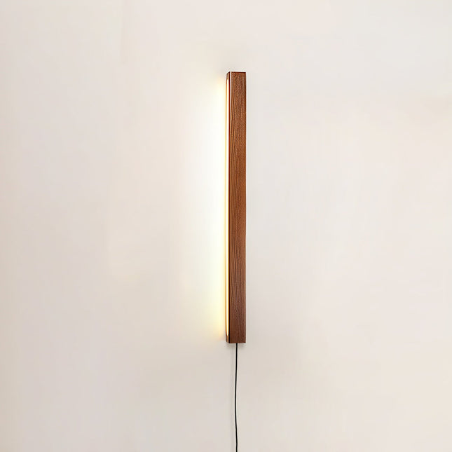 Modern Linear Wood LED Wall Light Fixture with Adjustable Height | Sleek Design for Contemporary Interiors 1