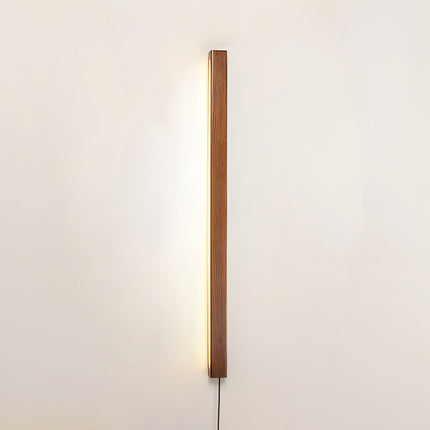 Modern Linear Wood LED Wall Light Fixture with Adjustable Height | Sleek Design for Contemporary Interiors 3