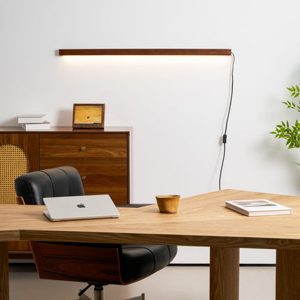 Modern Linear Wood LED Wall Light Fixture with Adjustable Height | Sleek Design for Contemporary Interiors 8