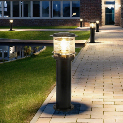 Modern Outdoor Landscape Post Light with IP65 Waterproof Rating | Durable Design for Gardens and Patios 3
