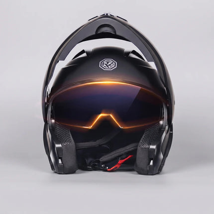 Modular Motorcycle Helmet | Carbon-Style Design with Dual Visors | Comfortable Coverage for Daily Rides 3