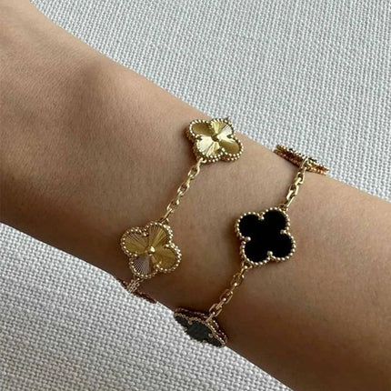 Nature's Charm | Clover Bracelet with Adjustable Chain | Elegant Accessory for Timeless Style 6