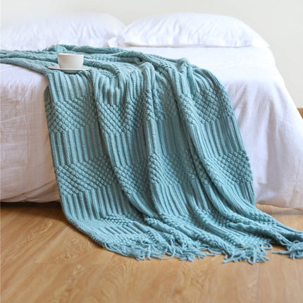 Nordic Elegance | Sofa Blanket with Cozy Knitted Fabric | Minimalist Design for Warmth and Style 18