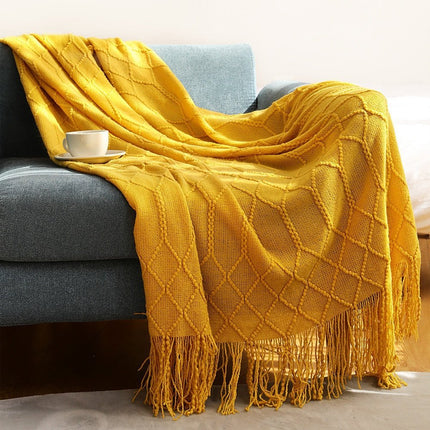 Nordic Elegance | Sofa Blanket with Cozy Knitted Fabric | Minimalist Design for Warmth and Style 23