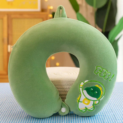 U Shaped Travel Pillow for Car and Home – image 15
