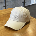 Beige / nan