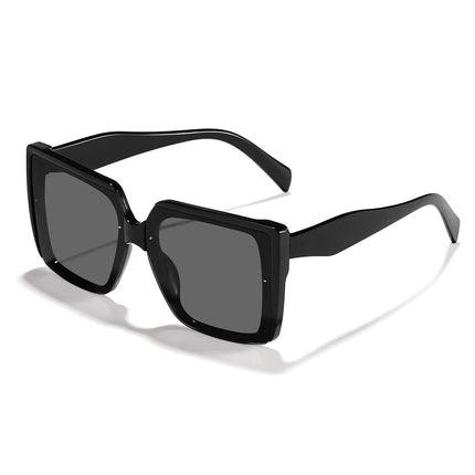 Oversized Sunglasses for Women, Trendy Sunglasses with Gradient Lenses – image 4