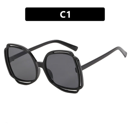 Oversized Sunglasses for Women – image 9