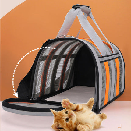 Outdoor Portable Cat Bag with Spacious Interior | Crossbody Design for Hands-Free Pet Adventures