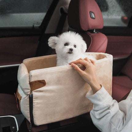 PetVoyage | Stylish Pet Carrier with Safety Harness | Comfortable Travel Bag for Stress-Free Rides 3