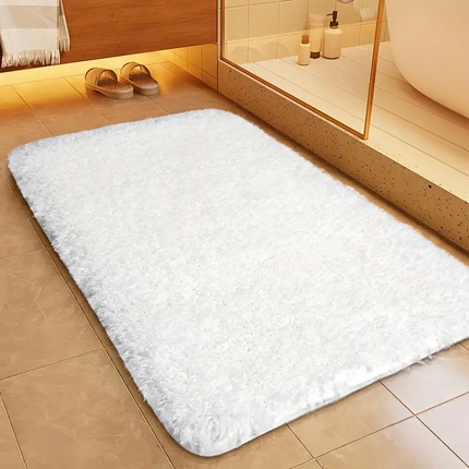 Plush Bath Mat with Non-Slip Backing & High Absorbency for Ultimate Comfort 1