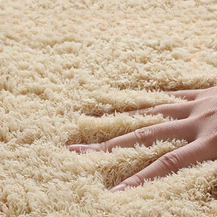 Plush Bath Mat with Non-Slip Backing & High Absorbency for Ultimate Comfort 2
