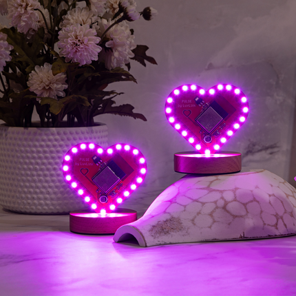 Pulse Friendship Lamp | Instant Global Connection with Customizable Colors | Thoughtful Gift for Staying Connected 10