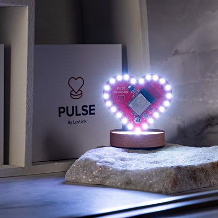 Pulse Friendship Lamp | Instant Global Connection with Customizable Colors | Thoughtful Gift for Staying Connected 8