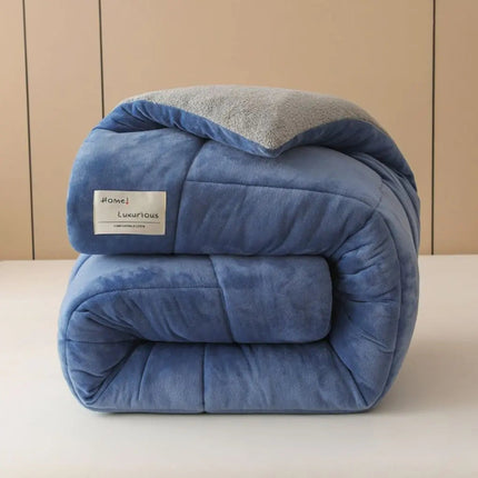 Velvet Quilt with Lambswool Lining, Plush Bed Comforter for Year Round Comfort