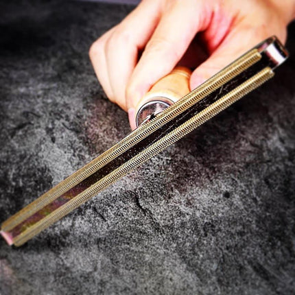 Revitalize Your Fabrics | Manual Lint Remover with Copper Head | Effective Tool for Pet Hair and Lint Removal 2