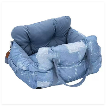 RoadTrip | Pet Bed with Adjustable Safety Features | Cozy Travel Solution for Dogs 1