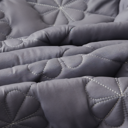 SOFTLURE | Moisture-Wicking Cotton-Polyester Bedding Set for All-Season Comfort 2