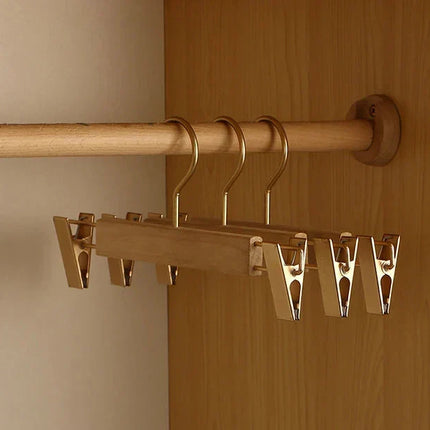 Wooden Clothes Hangers Set of 2, Cedar Garment Hangers with Wide Shoulders, Wooden Coat Hangers for Suits and Sweaters