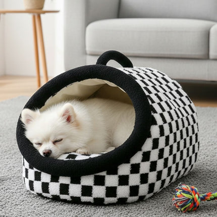 Dog Beds, Covered Dog Bed with Checkered Pattern and Non Slip Base for All Seasons