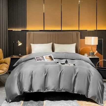 Silkyra | Luxurious Mulberry Silk Duvet Cover with Zipper Closure | Elegant Design for Ultimate Comfort 3