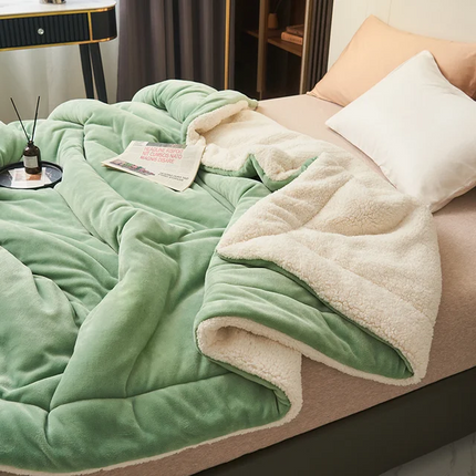 SoftHug™ | Flannel Fleece Blanket with Plush Warmth | Cozy Throw for Ultimate Comfort 4
